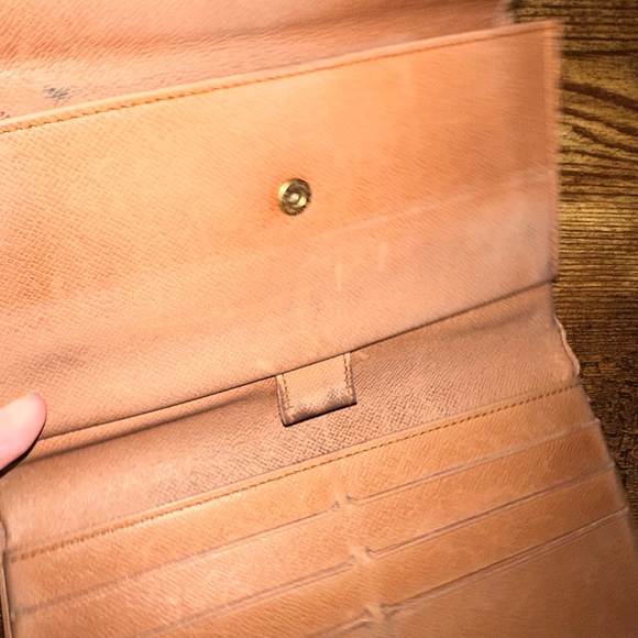 ✨ Louis Vuitton Monogram Long Wallet (Snap Closure) ✨ - Picture 6 of 12